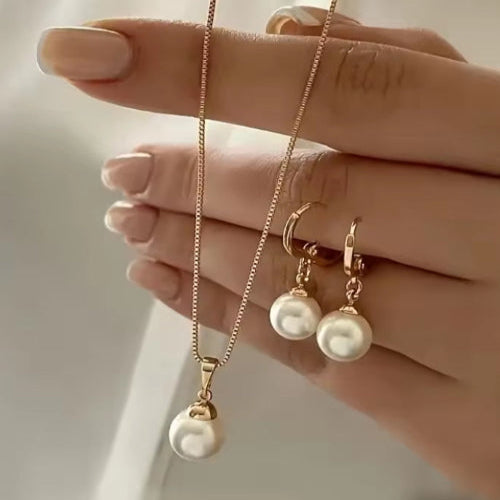 FTCY 3 Pcs Imitation Pearl Necklace