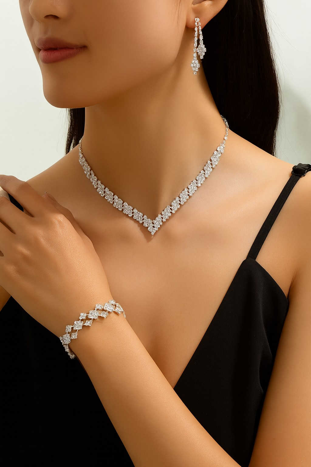 4/3 Pieces Of Wedding Season Women's Claw Chain Series Earrings, Necklaces, Bracelets, Jewelry Sets